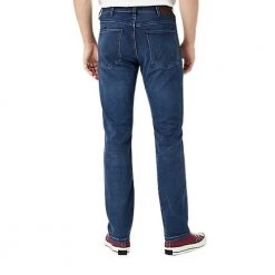 miinto nettbutikk 27 Wrangler Arizona Stretch Classic Straight Soft Luxe Blue